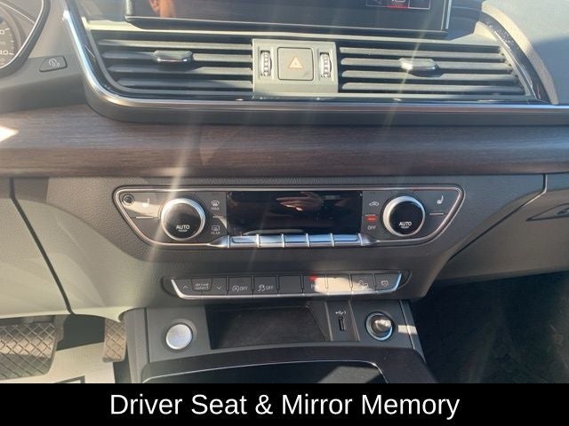 2023 Audi Q5 40 Premium quattro