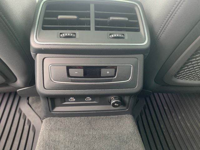 2022 Audi A6 2.0T Premium Plus quattro