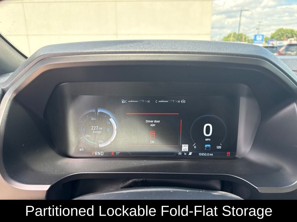 2022 Ford F-150 Lightning Lariat