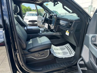 2022 Ford F-150 Lightning Lariat