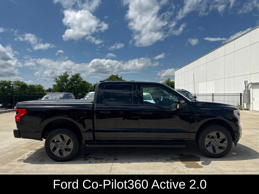 2022 Ford F-150 Lightning Lariat