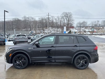 2023 Volkswagen Tiguan 2.0T SE R-Line Black