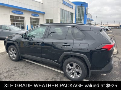 2022 Toyota RAV4 Hybrid XLE