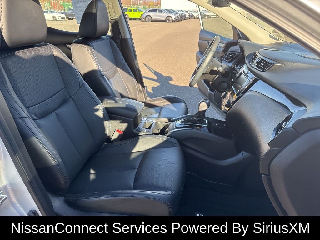 2022 Nissan Rogue Sport SL