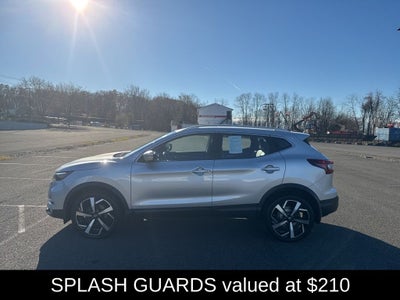 2022 Nissan Rogue Sport SL