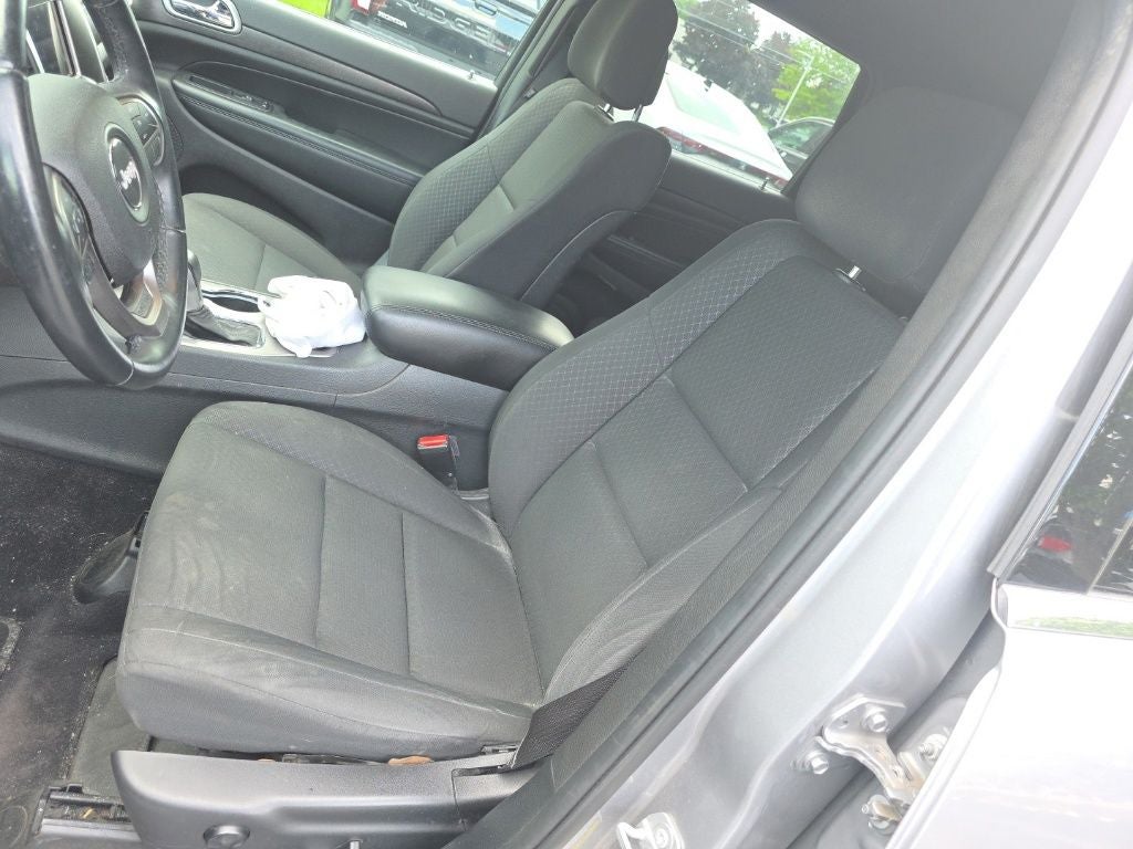 2018 Jeep Grand Cherokee Laredo E