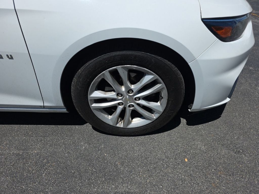 2017 Chevrolet Malibu LT 1LT