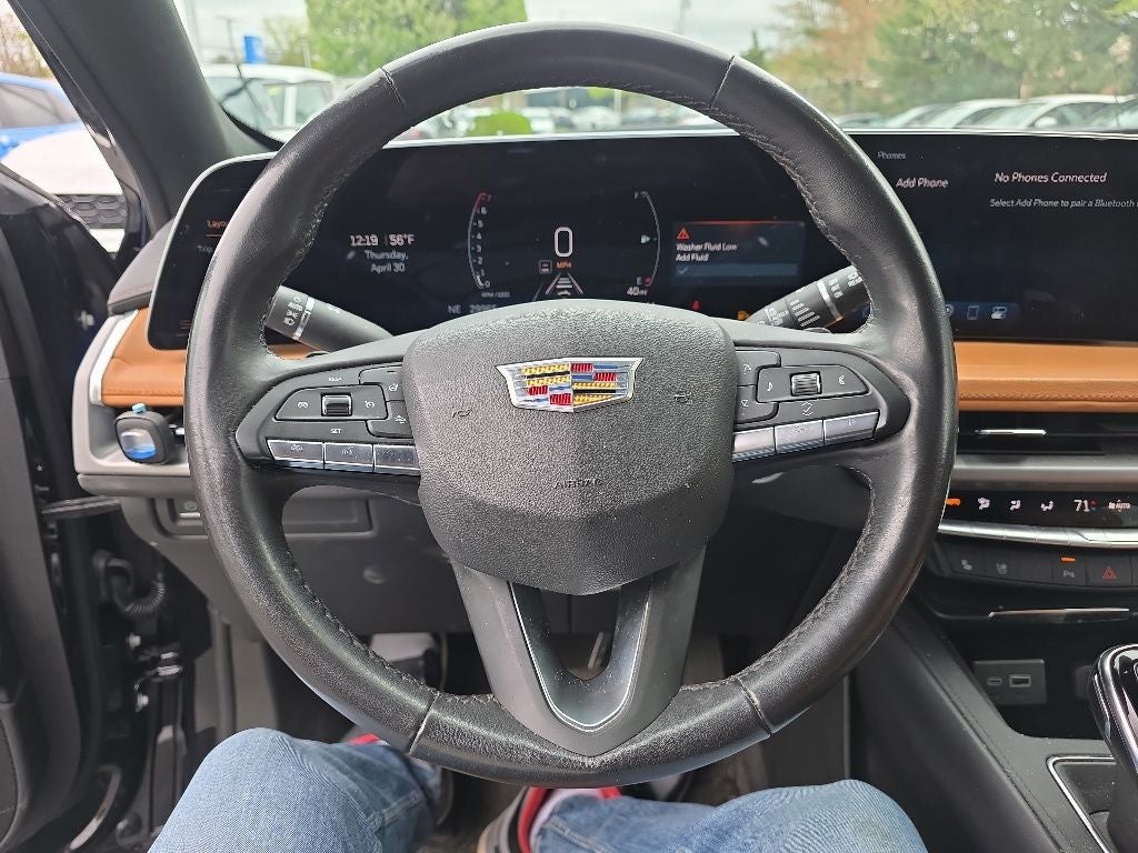 2024 Cadillac XT4 Premium Luxury