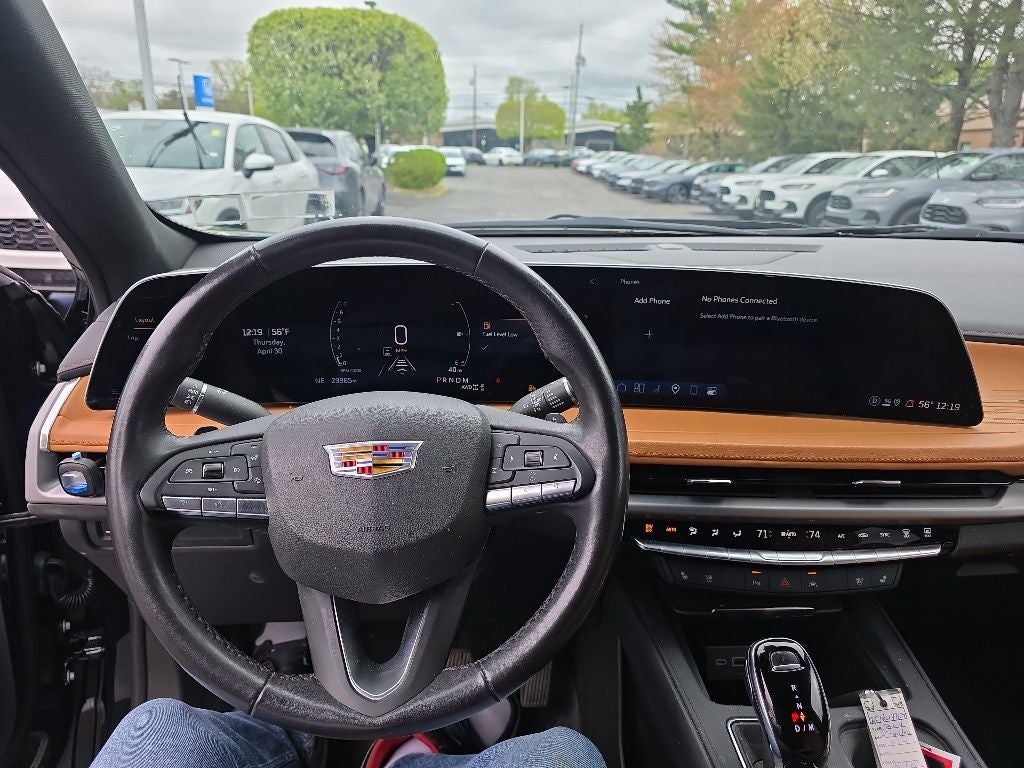2024 Cadillac XT4 Premium Luxury