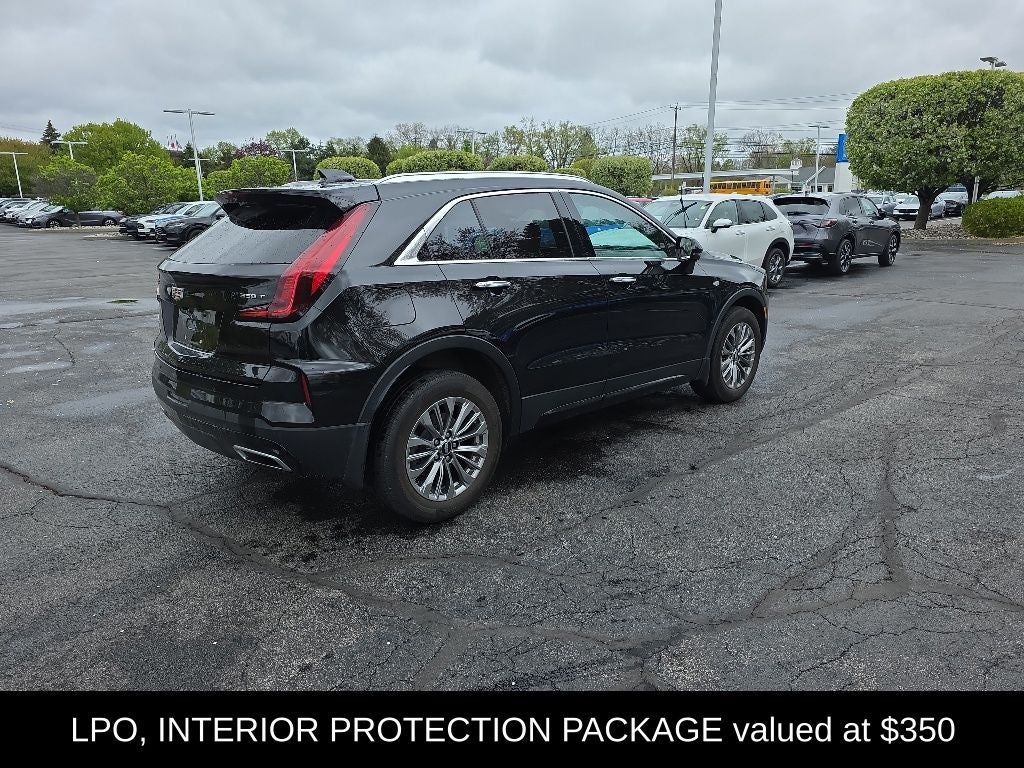2024 Cadillac XT4 Premium Luxury