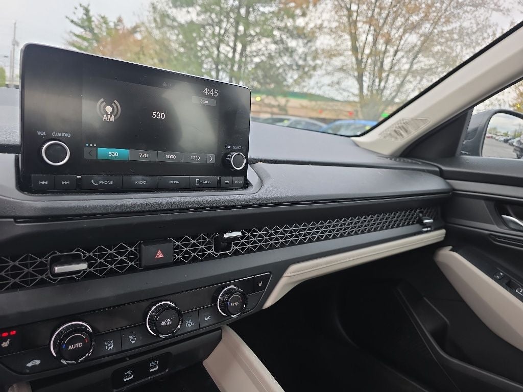 2025 Honda Accord SE