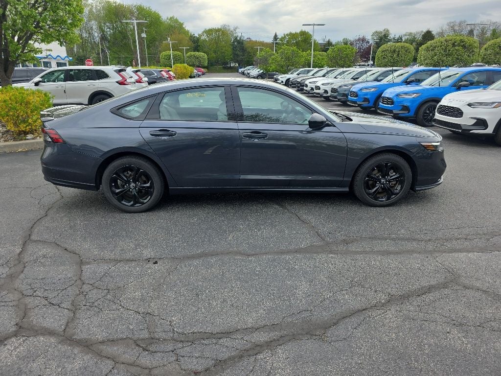 2025 Honda Accord SE