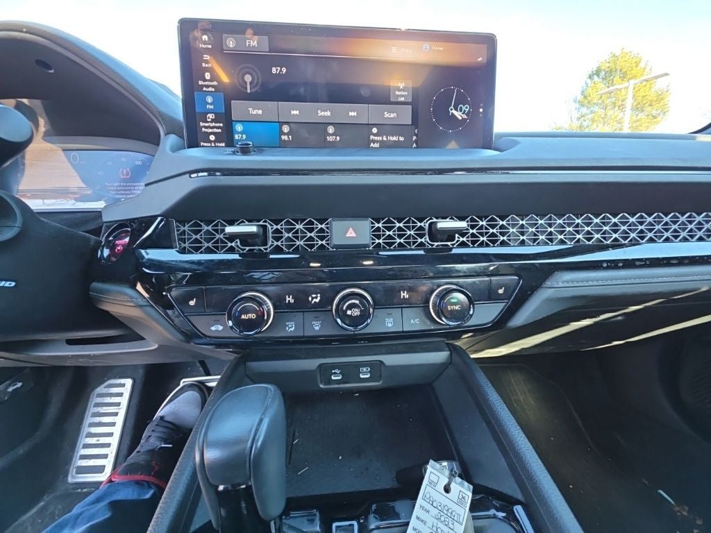 2023 Honda Accord Hybrid Sport-L