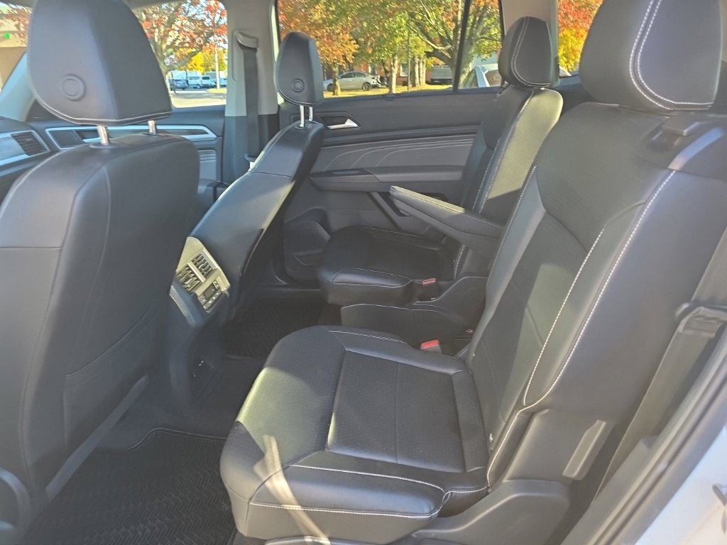 2023 Volkswagen Atlas SEL