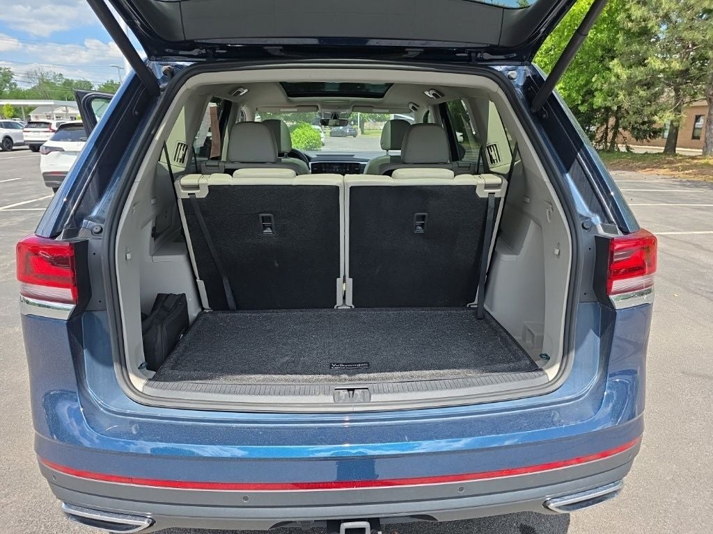 2022 Volkswagen Atlas 3.6L V6 SE w/Technology