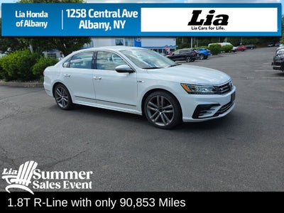 2017 Volkswagen Passat 1.8T R-Line