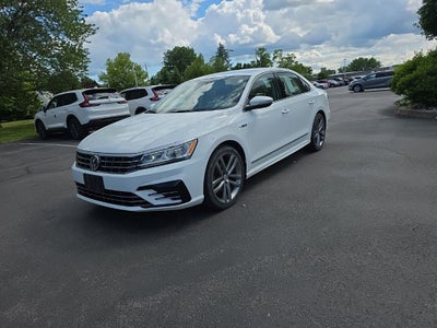 2017 Volkswagen Passat 1.8T R-Line