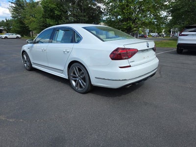 2017 Volkswagen Passat 1.8T R-Line