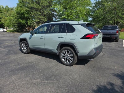 2020 Toyota RAV4 XLE Premium