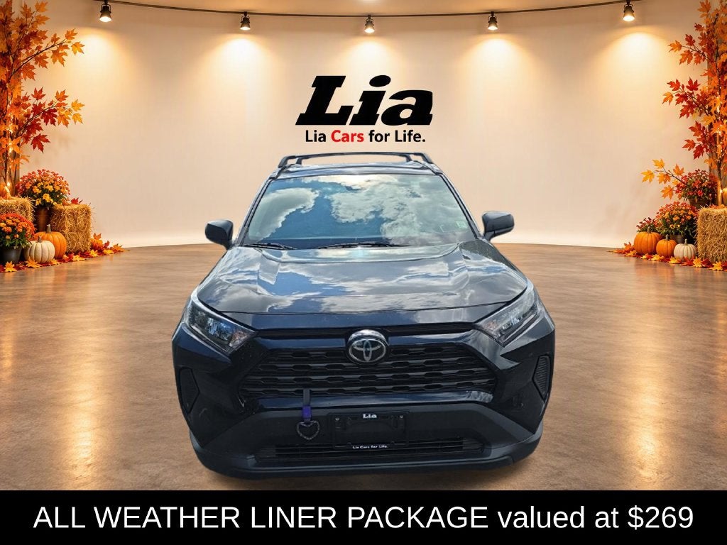 2020 Toyota RAV4 LE