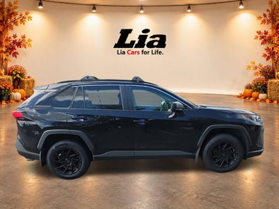 2020 Toyota RAV4 LE