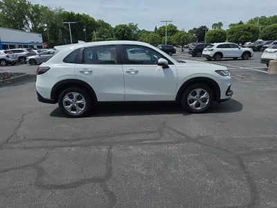2025 Honda HR-V LX