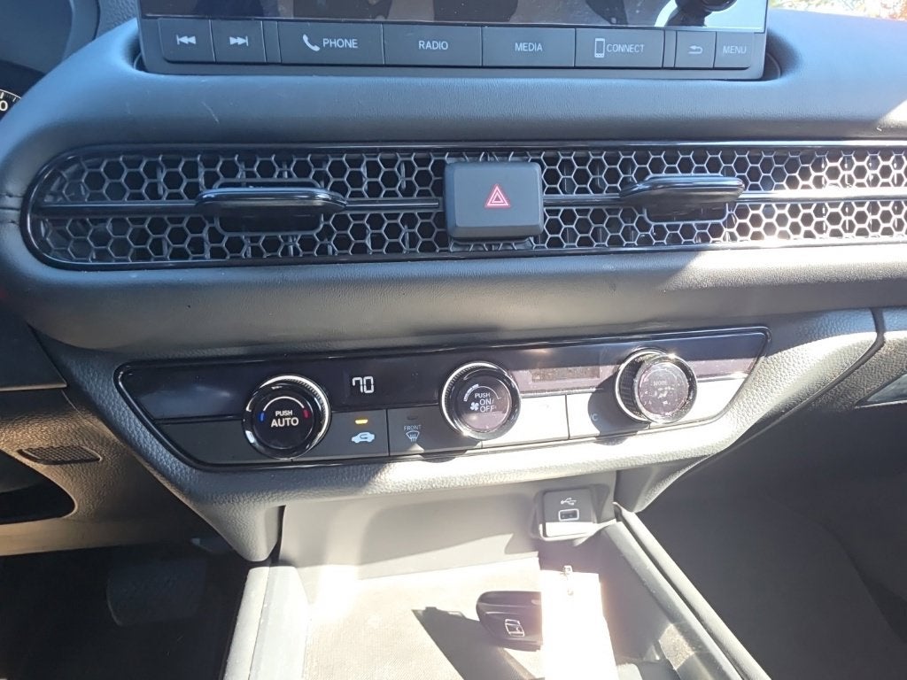 2025 Honda HR-V LX