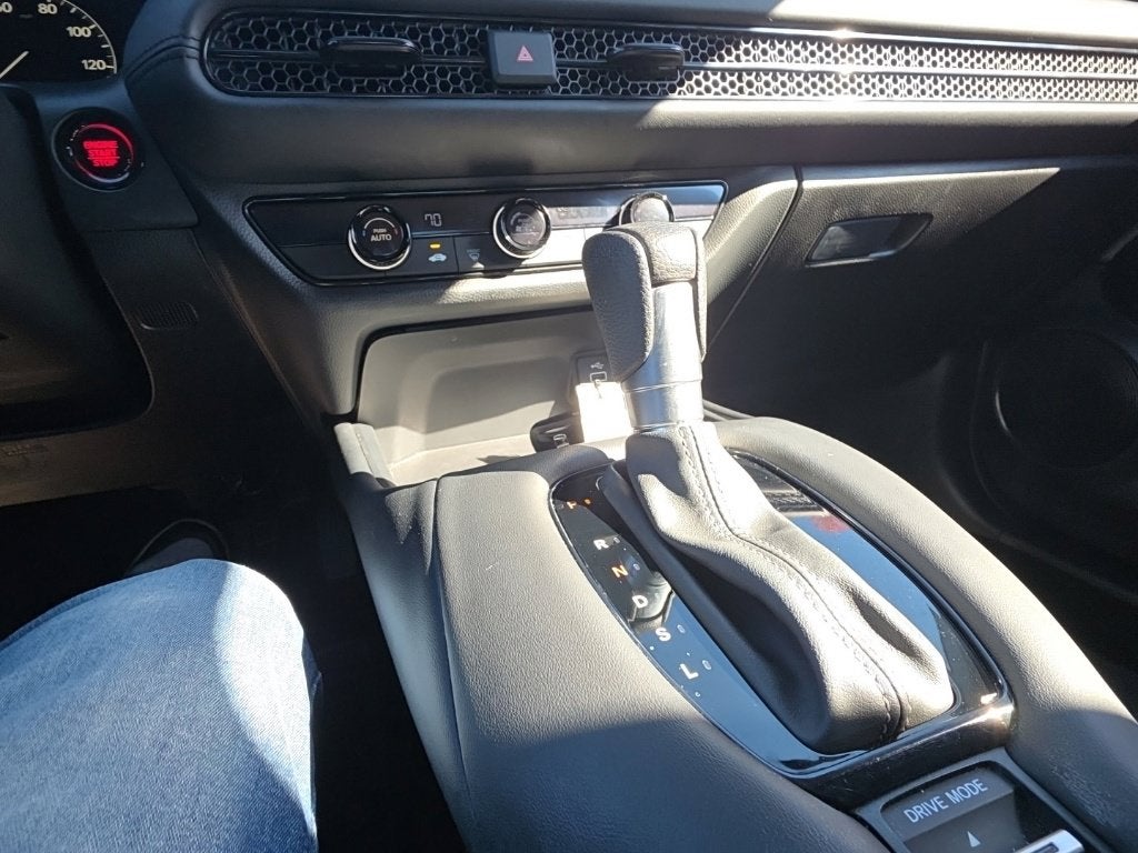 2025 Honda HR-V LX