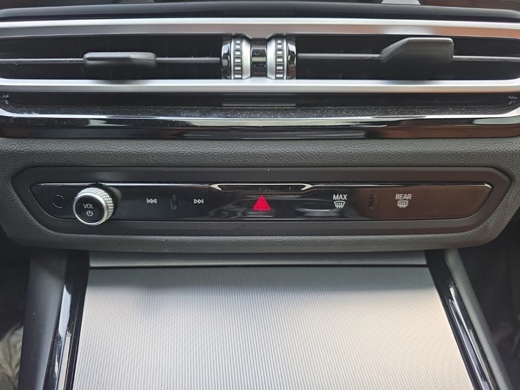 2023 BMW 2 Series 230i xDrive