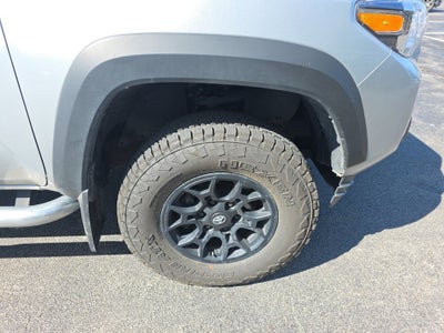 2022 Toyota Tacoma SR V6