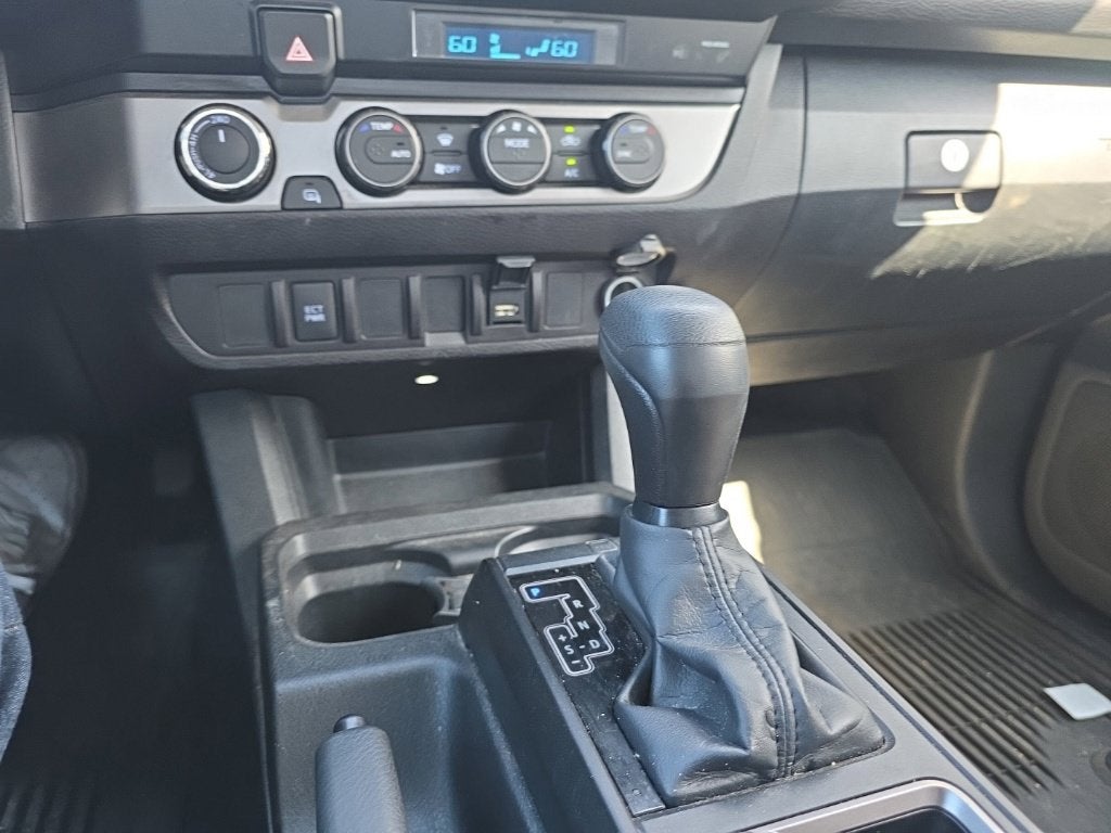 2022 Toyota Tacoma SR V6