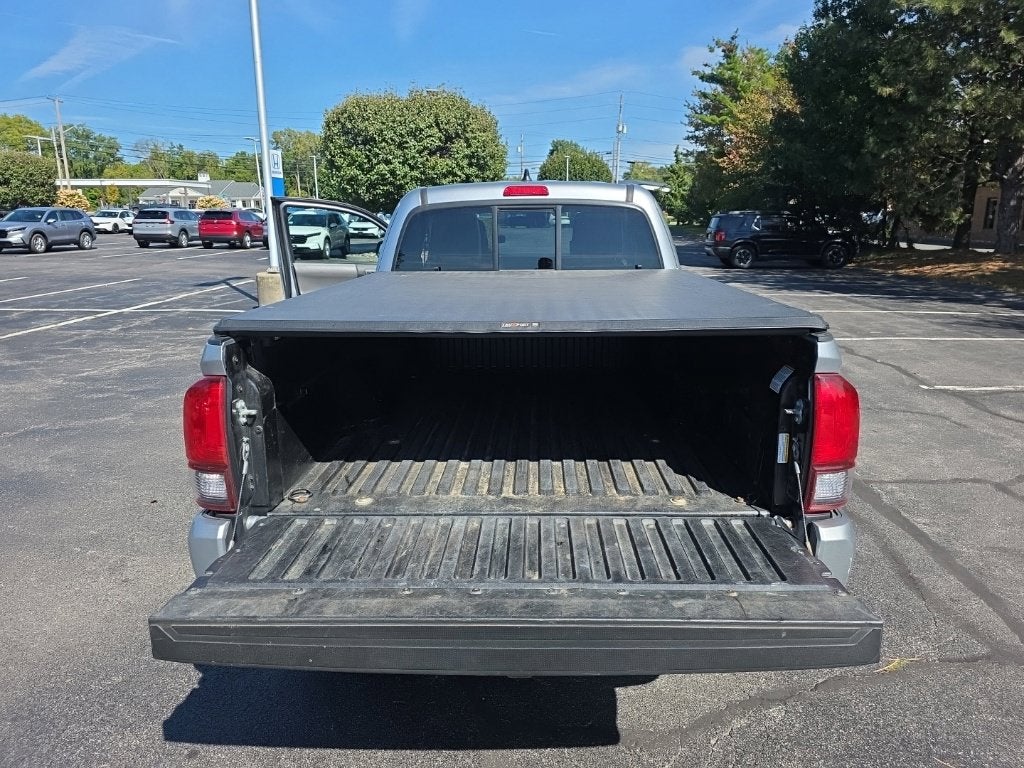 2022 Toyota Tacoma SR V6
