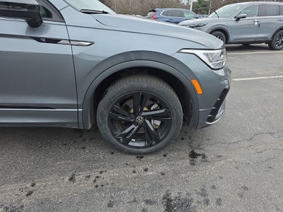 2024 Volkswagen Tiguan 2.0T SE R-Line Black