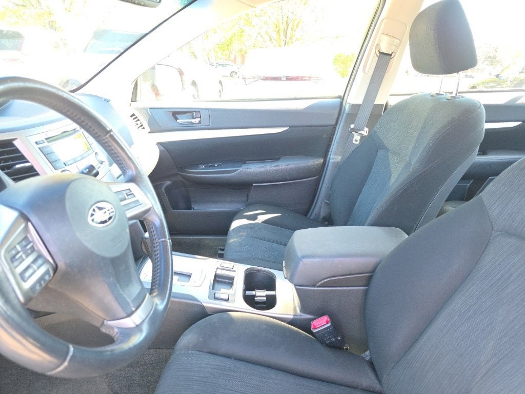 2013 Subaru Legacy 2.5i Premium
