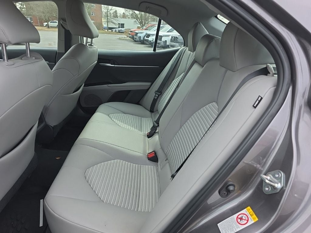 2018 Toyota Camry SE