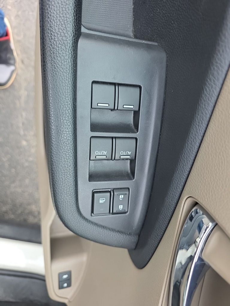 2019 Honda Pilot EX-L w/Navigation and Rear Entertainment System