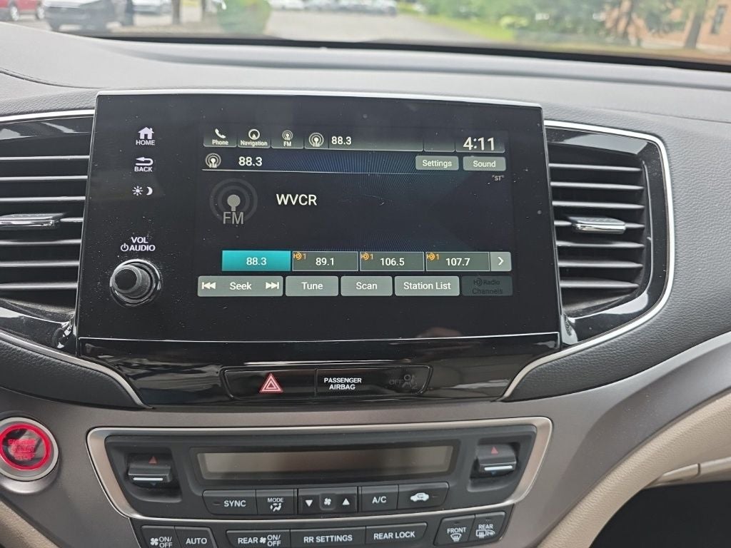 2019 Honda Pilot EX-L w/Navigation and Rear Entertainment System