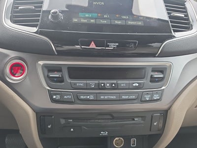 2019 Honda Pilot EX-L w/Navigation and Rear Entertainment System