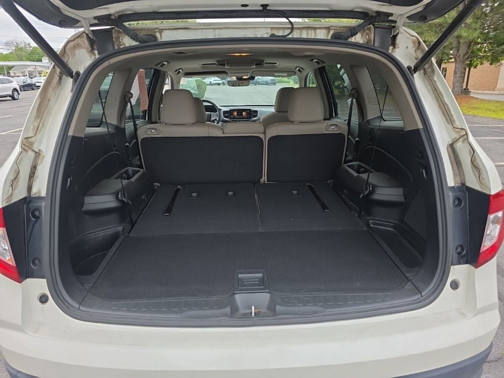 2019 Honda Pilot EX-L w/Navigation and Rear Entertainment System