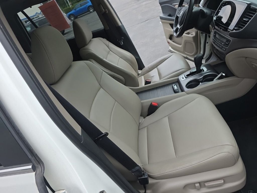 2019 Honda Pilot EX-L w/Navigation and Rear Entertainment System