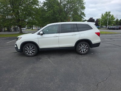 2019 Honda Pilot EX-L w/Navigation and Rear Entertainment System