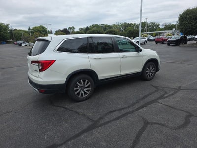 2019 Honda Pilot EX-L w/Navigation and Rear Entertainment System