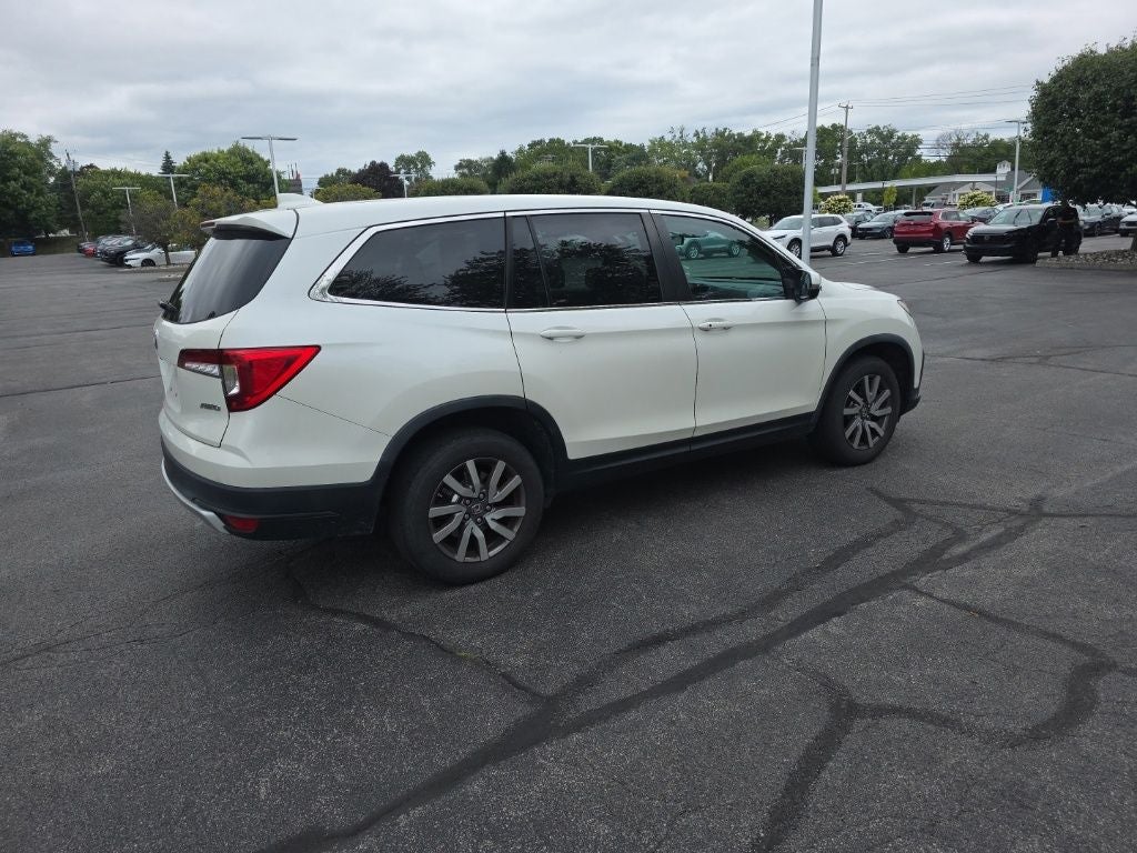 2019 Honda Pilot EX-L w/Navigation and Rear Entertainment System