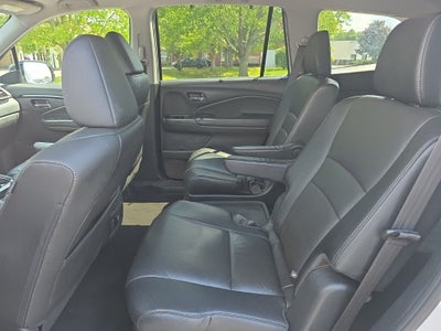 2022 Honda Pilot Touring 7 Passenger