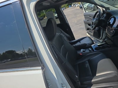 2022 Honda Pilot Touring 7 Passenger
