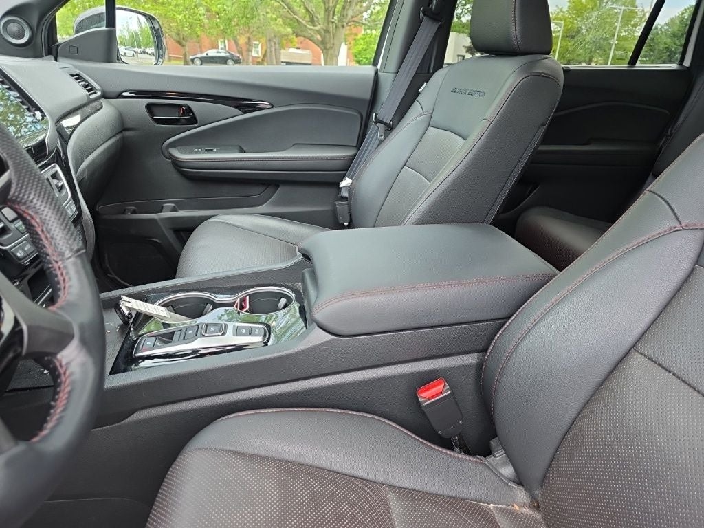 2024 Honda Passport Black Edition