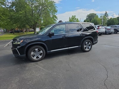 2023 Honda Pilot EX-L 8 Passenger