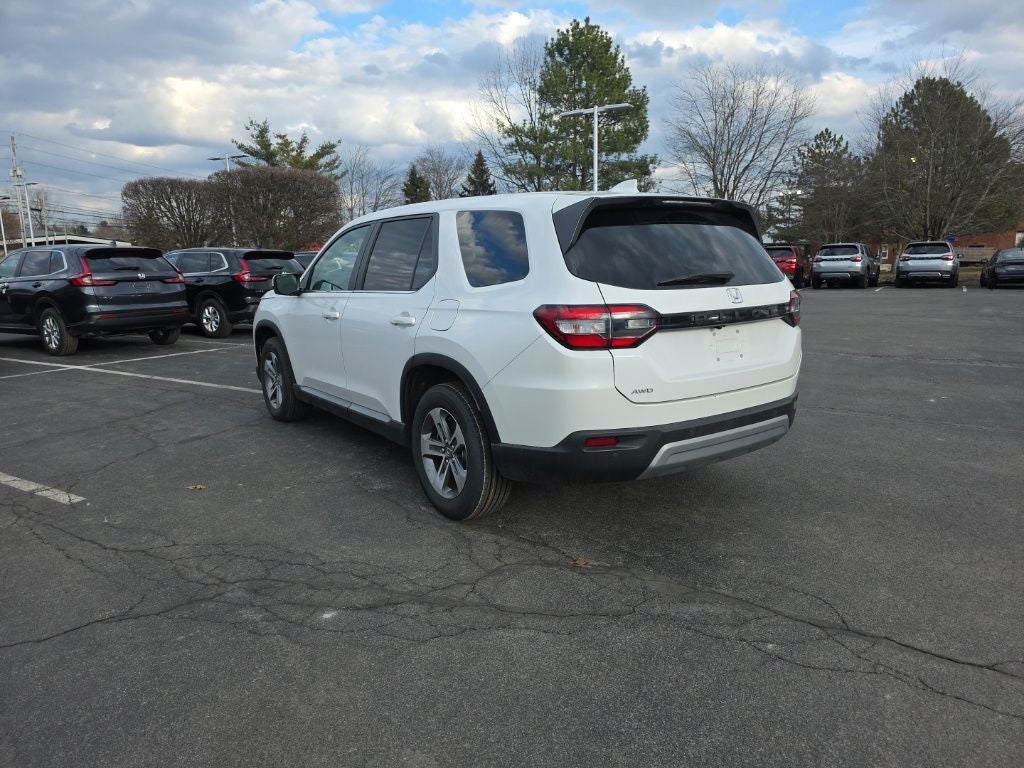 2023 Honda Pilot EX-L 7 Passenger