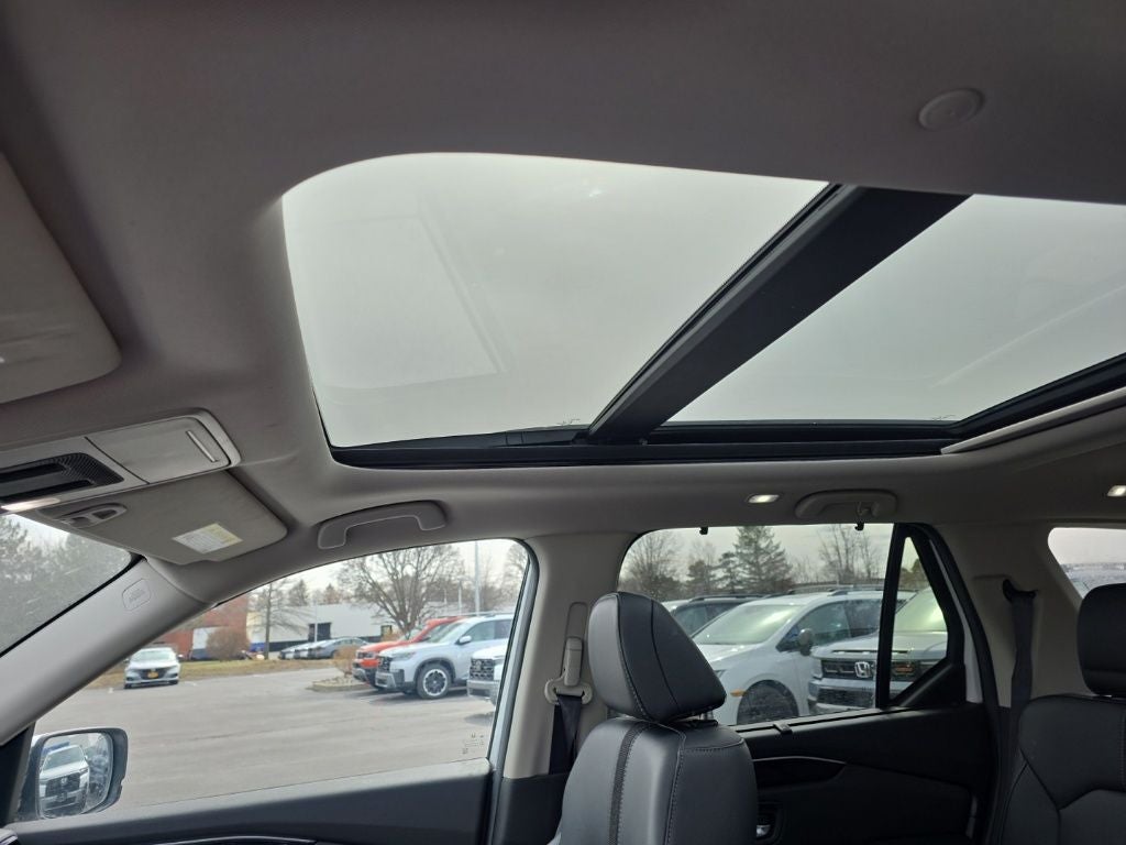 2024 Honda Pilot Touring