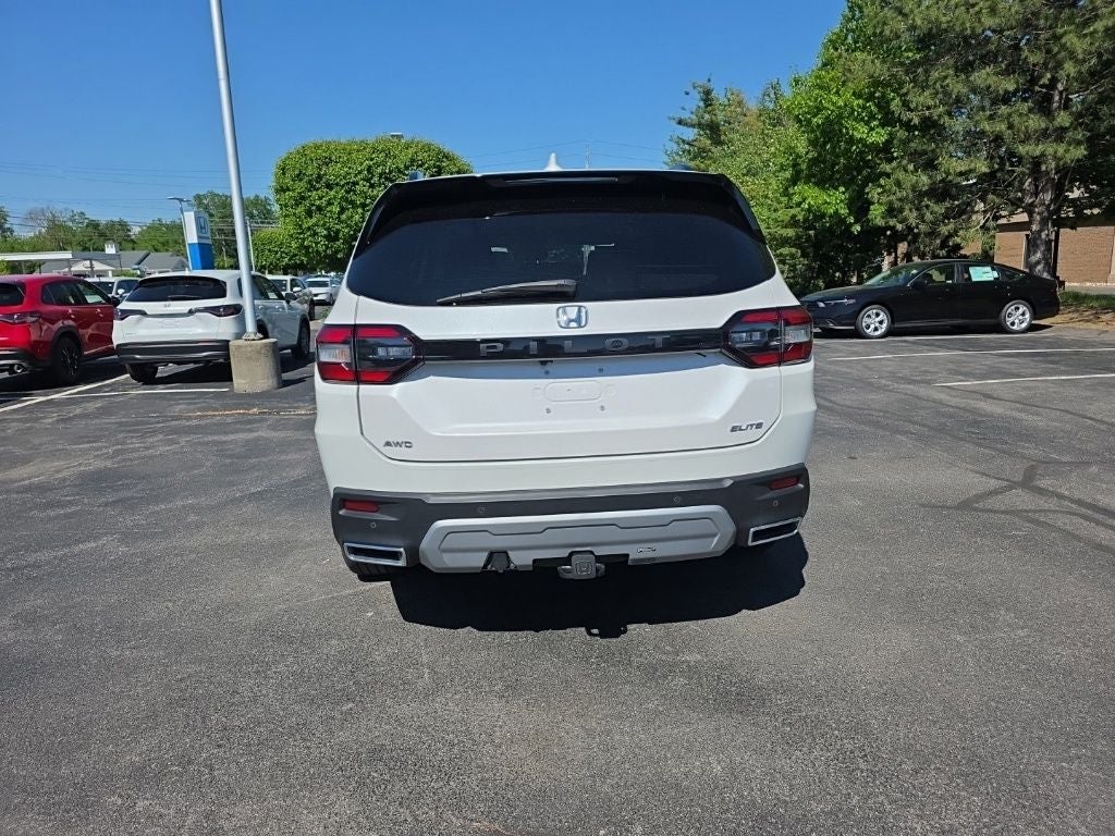 2025 Honda Pilot Elite